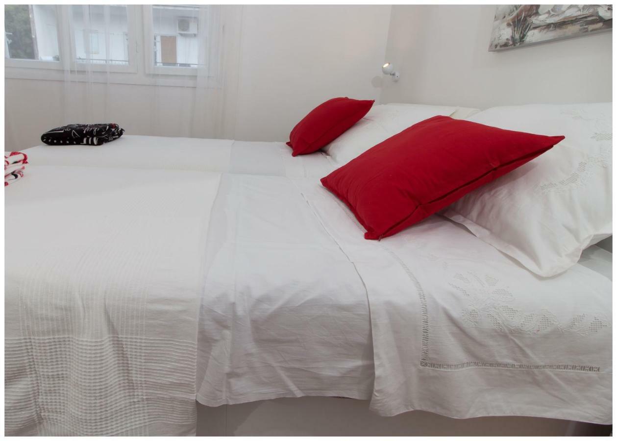 Kaštela Large Apartment Between Split And Trogir מראה חיצוני תמונה